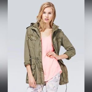 Aritzia Talula Trooper Jacket L